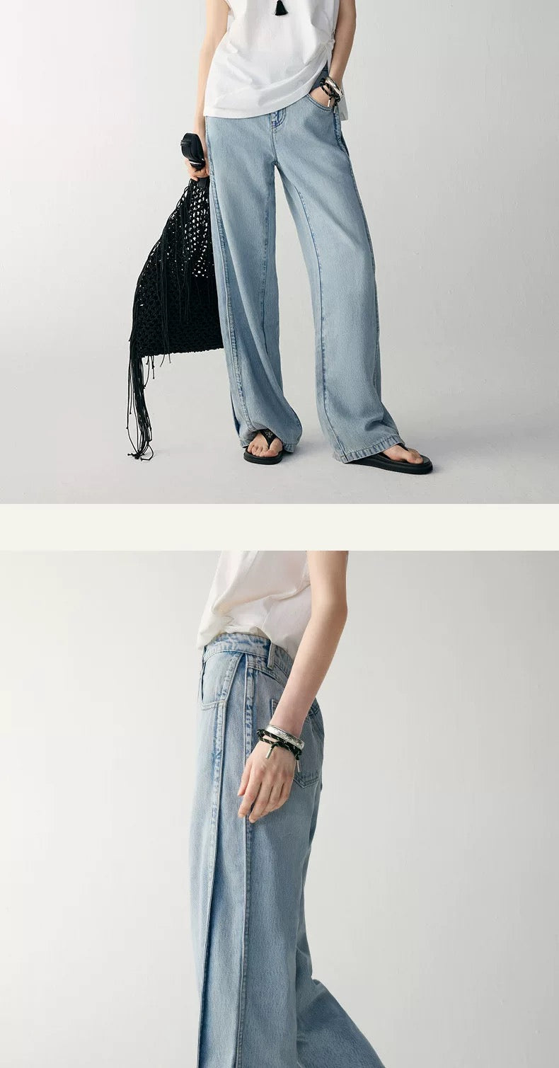 Women’s Loose Fit Jeans – Faded Blue