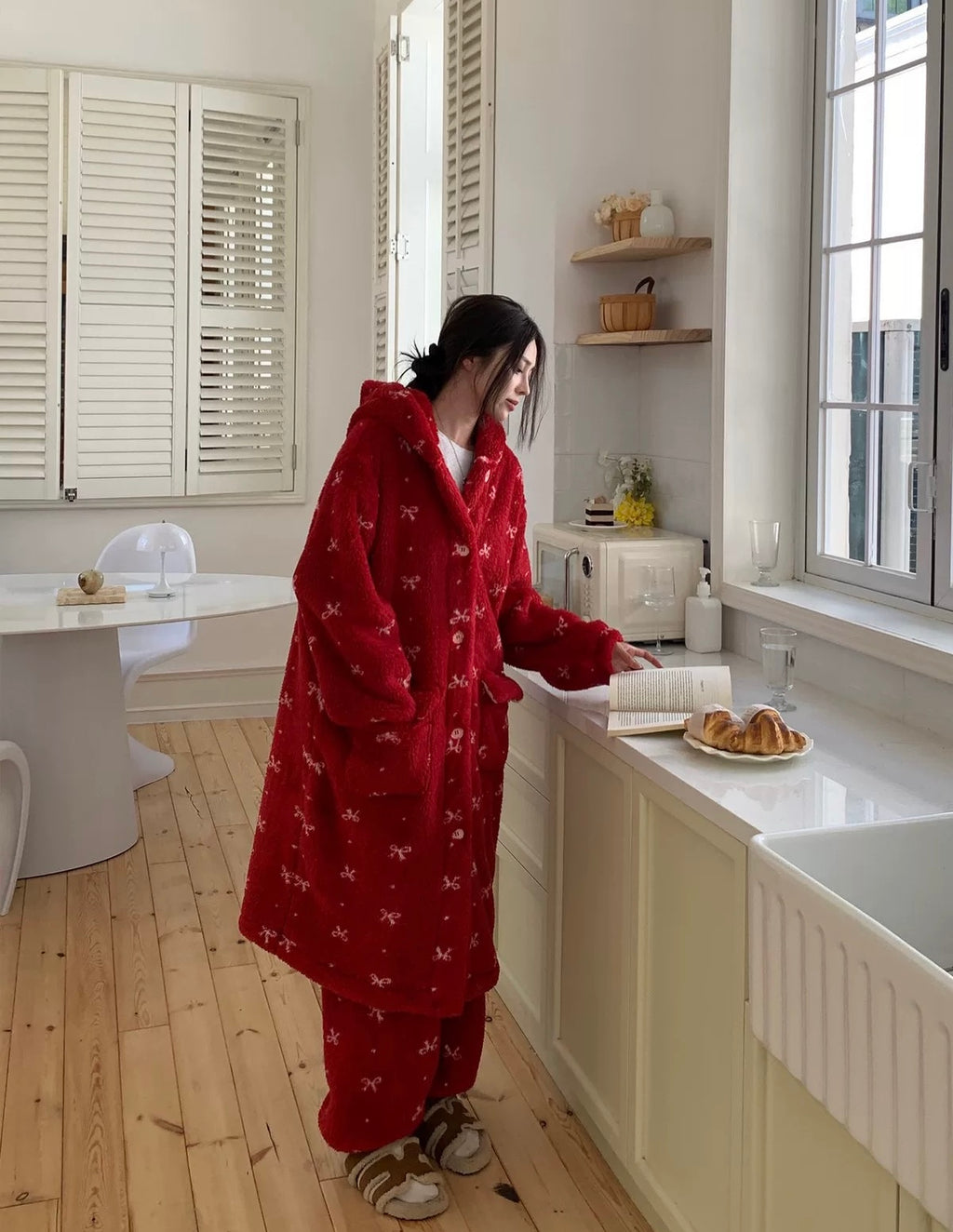 ✨ Cozy Bow-Knit Winter Loungewear Set – Christmas Edition