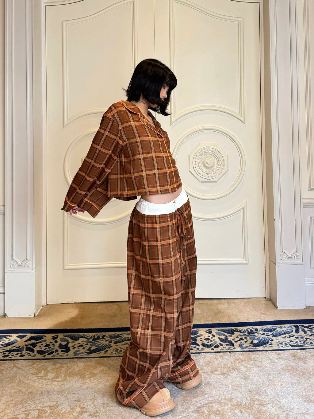 Cozy Christmas Plaid Pajama Set – Brown Sugar Tartan Crop Shirt & Wide-Leg Pants