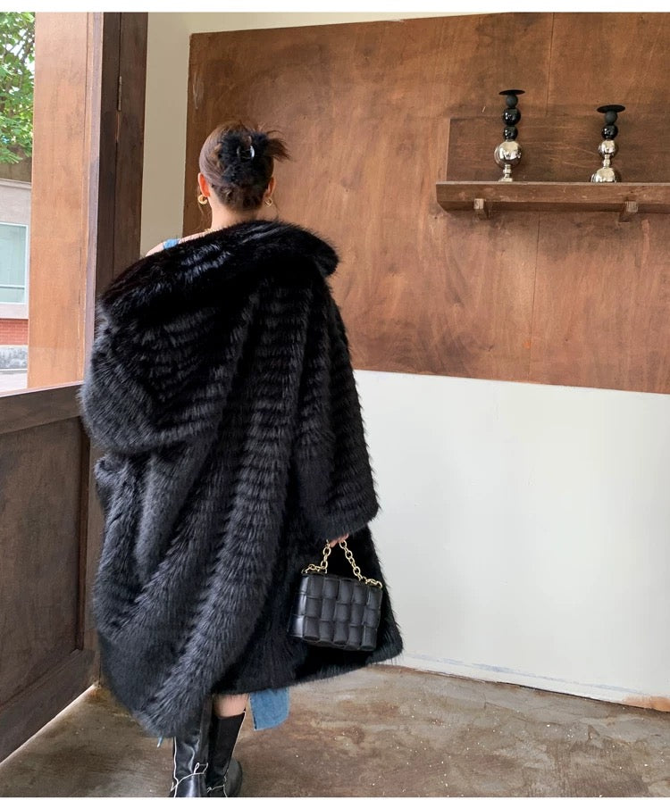 Luxury Midnight Faux Fur Coat – Winter Glam Edition