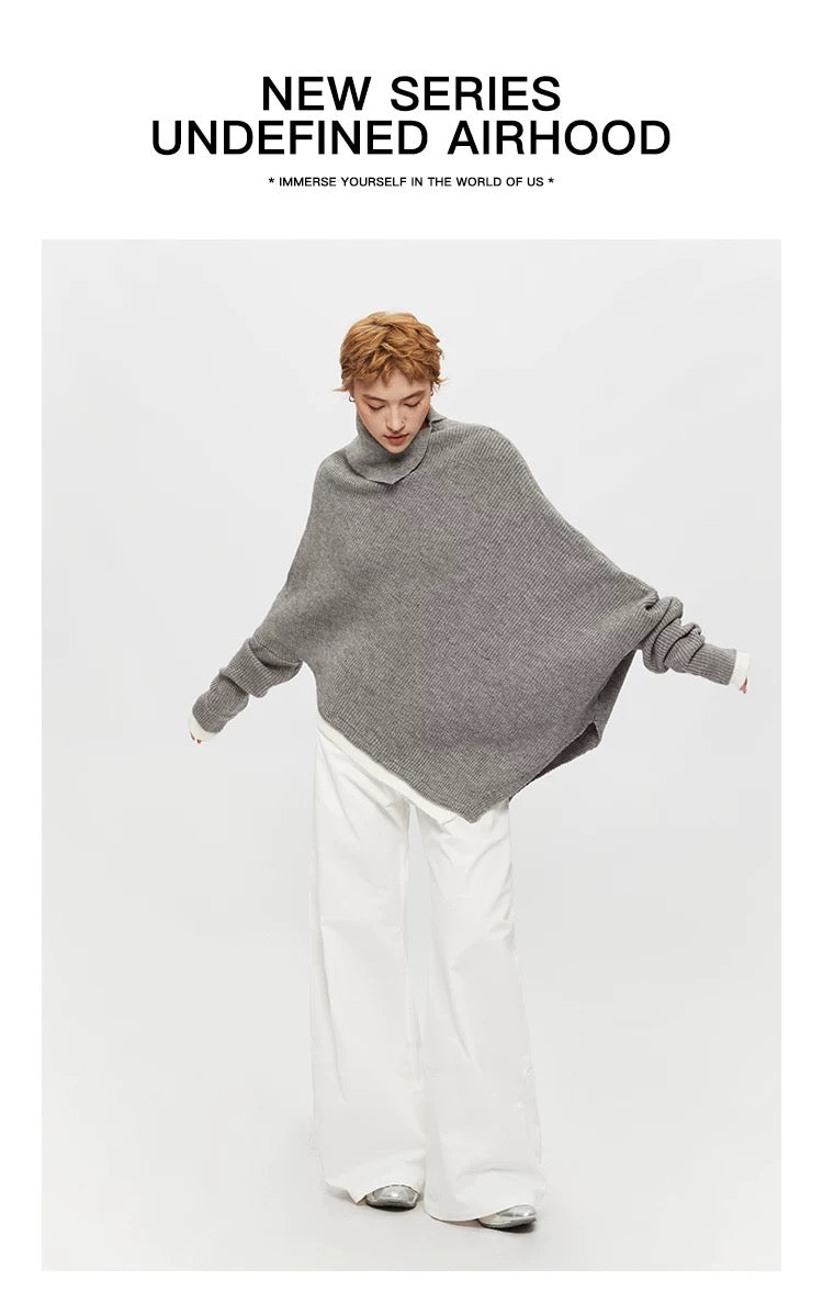 Oversized Turtleneck sweater in black and grey