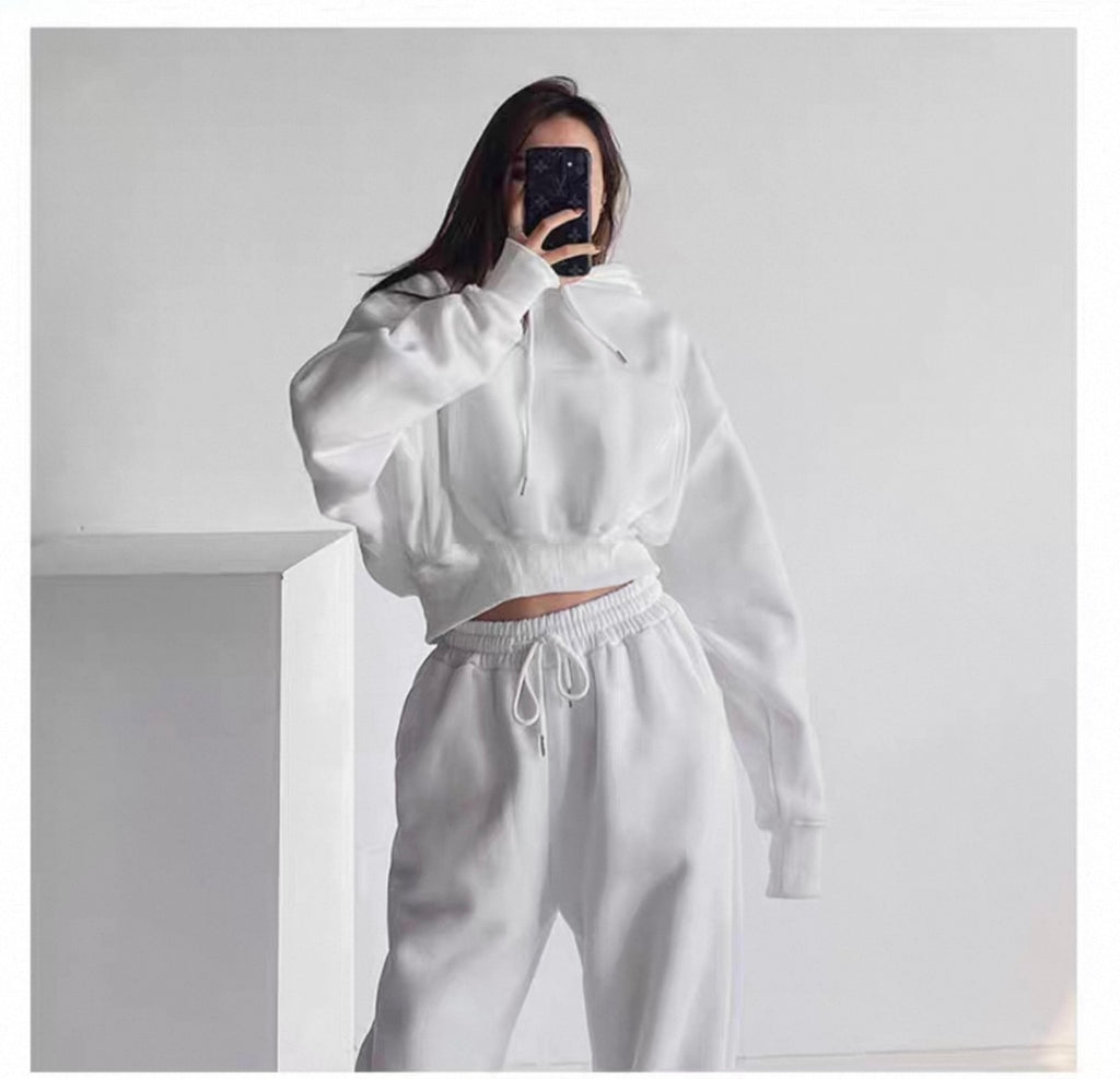 Women’s Comfy Crop Hoodie & Bottoms Sweatsuit Set