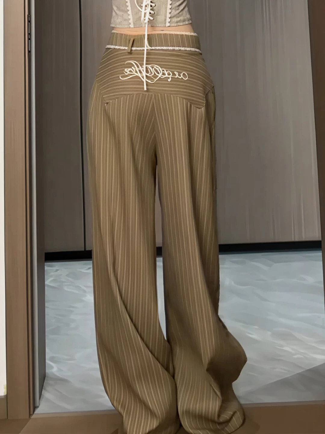 French Retro Khaki Wide-Leg Trousers – High-Waisted Slimming Casual Pants
