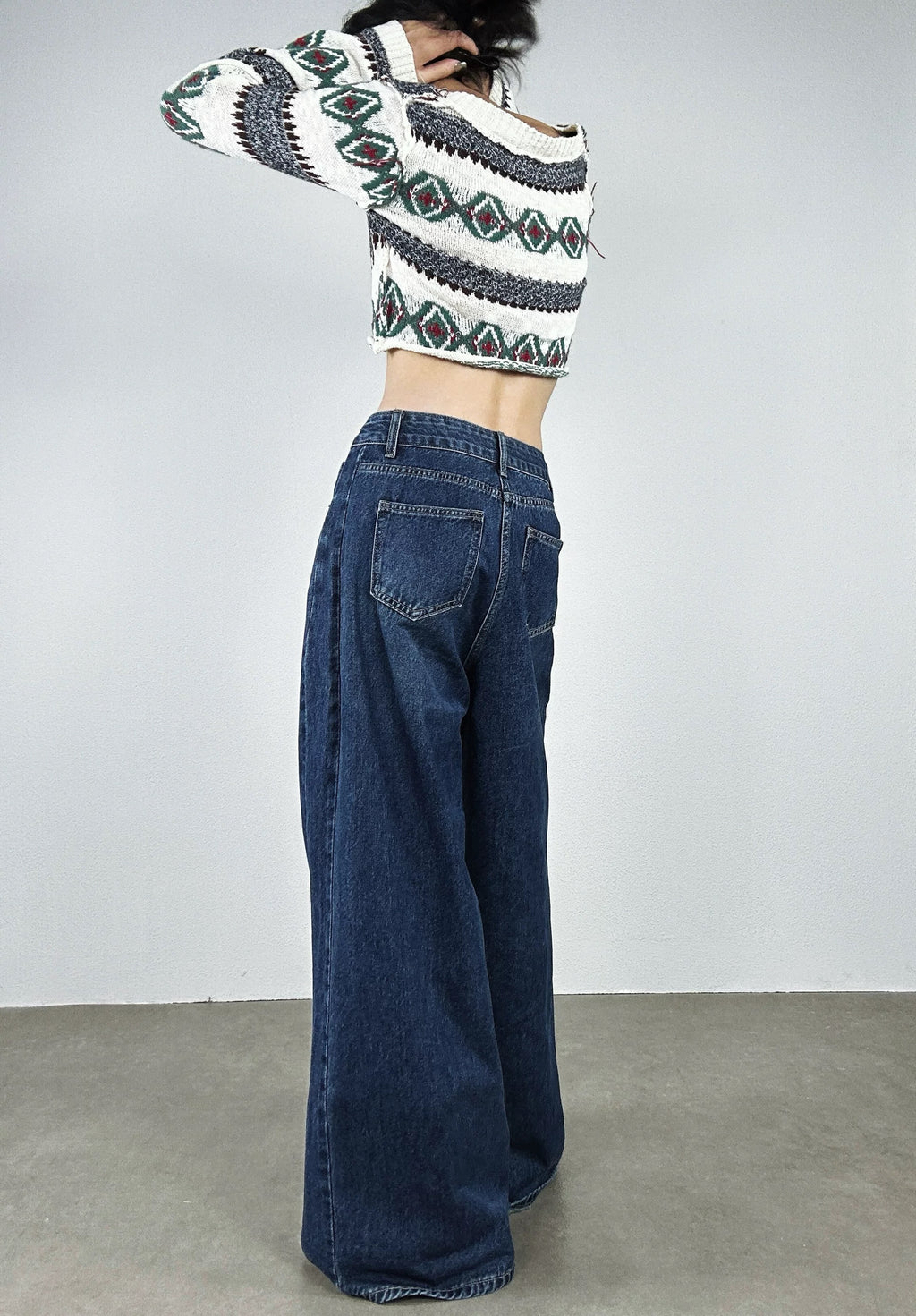Dark Blue Oversized Jeans – Women’s High-Waisted Wide-Leg Denim