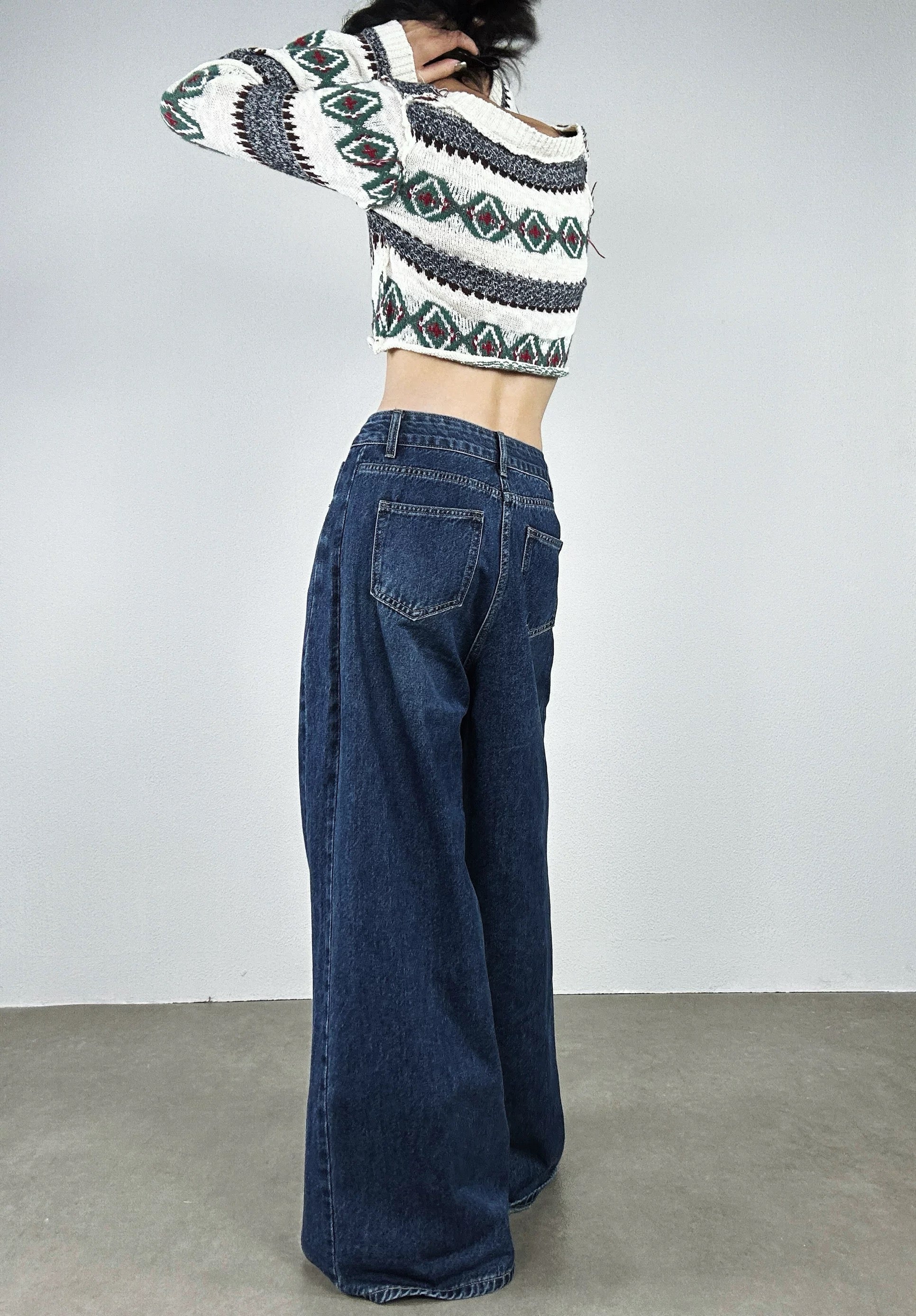 Dark Blue Oversized Jeans – Women’s High-Waisted Wide-Leg Denim